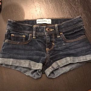 Abercrombie & Fitch Bottoms - Abercrombie and Fitch Kids . Excellent condition Abercrombie & Fitch Bottoms - Abercrombie and Fitch Kids . Excellent condition